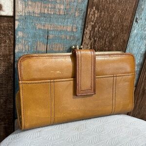 Vintage  Tan Leather Wallet with picture holder and chain purse